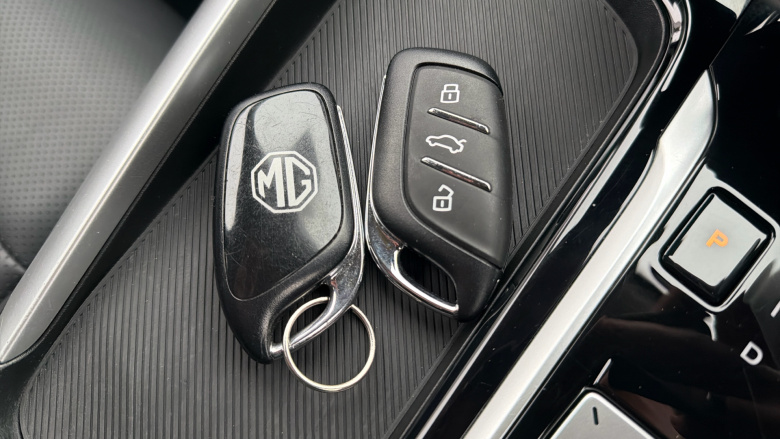 MG ZS 1.5 Hybrid+ Trophy 5dr Auto Hybrid Hatchback